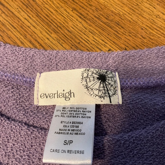 Everleigh Sweatshirt - Picture 3 of 4